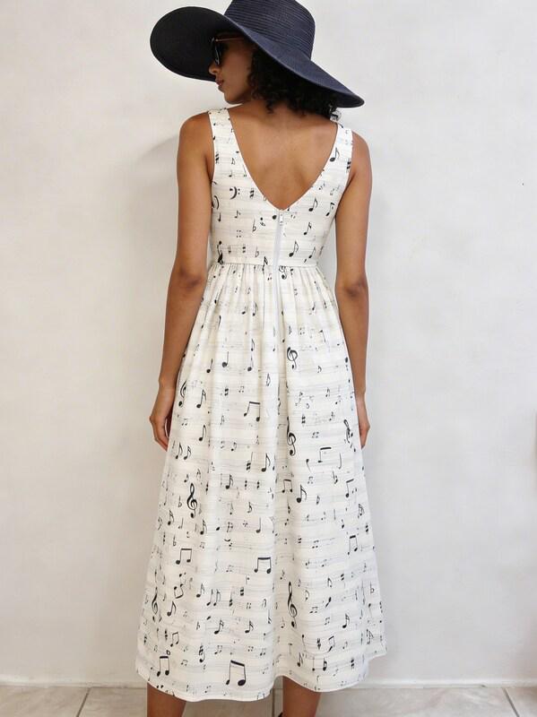 Sonniges Sommerkleid für einen entspannten Tag
