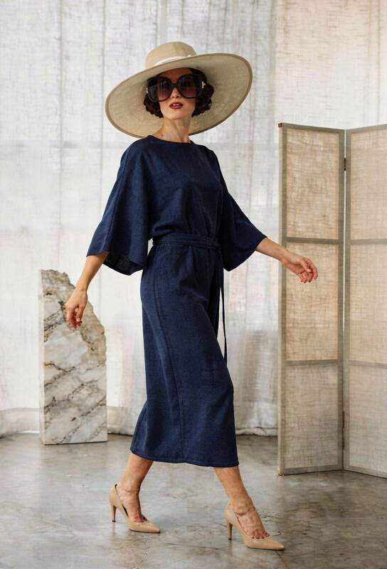 Leinenkleid schlicht gerade gebunden